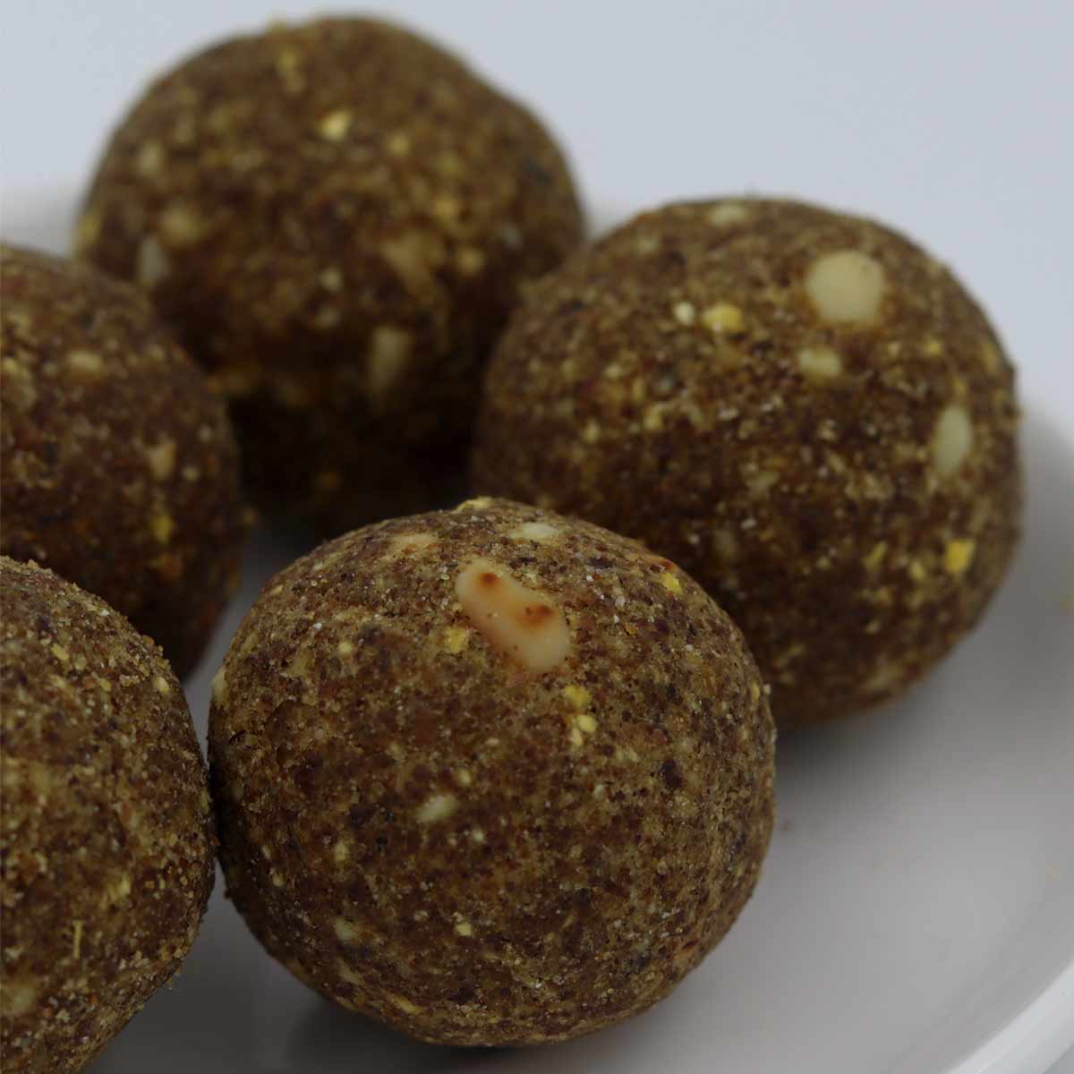 Green Gram ( Pasi payaru) Laddu - KaiPakkuvam